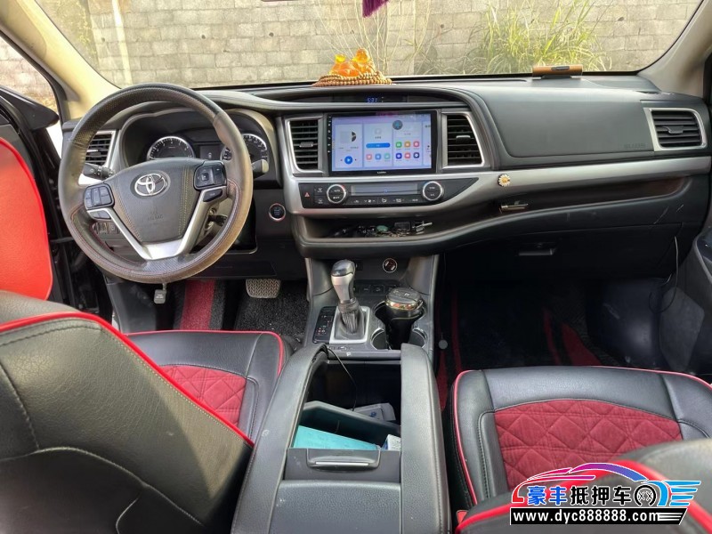 16年丰田汉兰达轿车抵押车出售