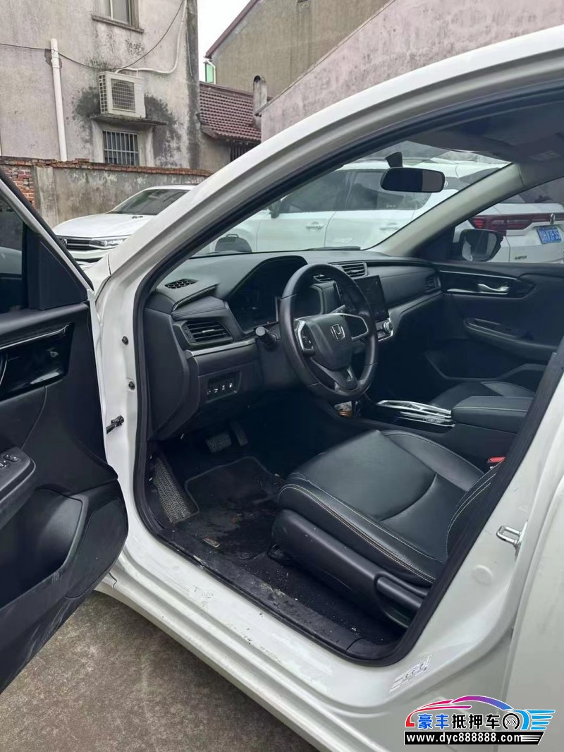 22年本田享域轿车抵押车出售