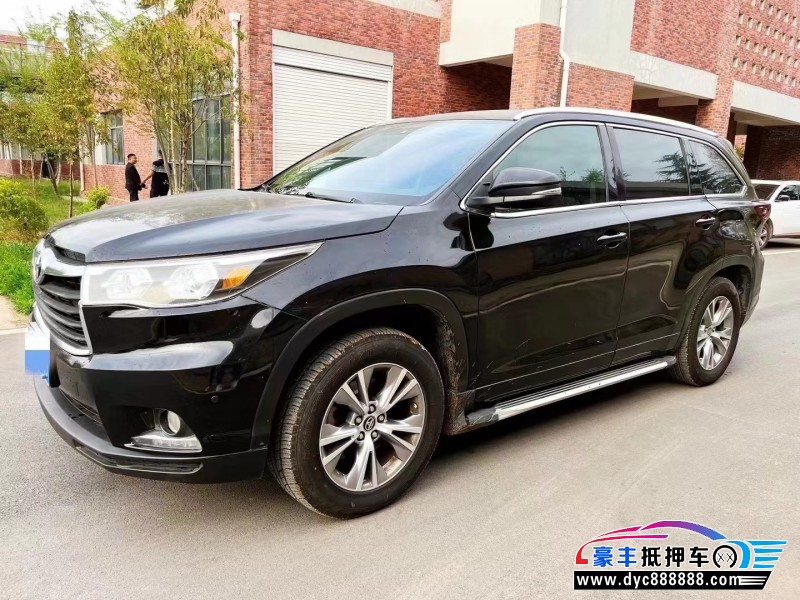 17年丰田汉兰达轿车抵押车出售