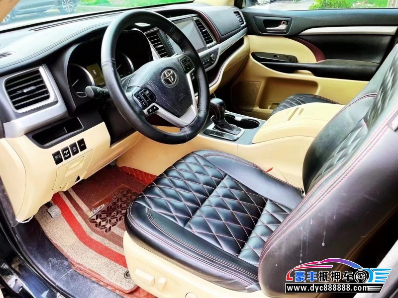 17年丰田汉兰达轿车抵押车出售