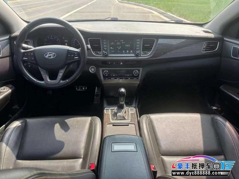 16年现代名图轿车抵押车出售