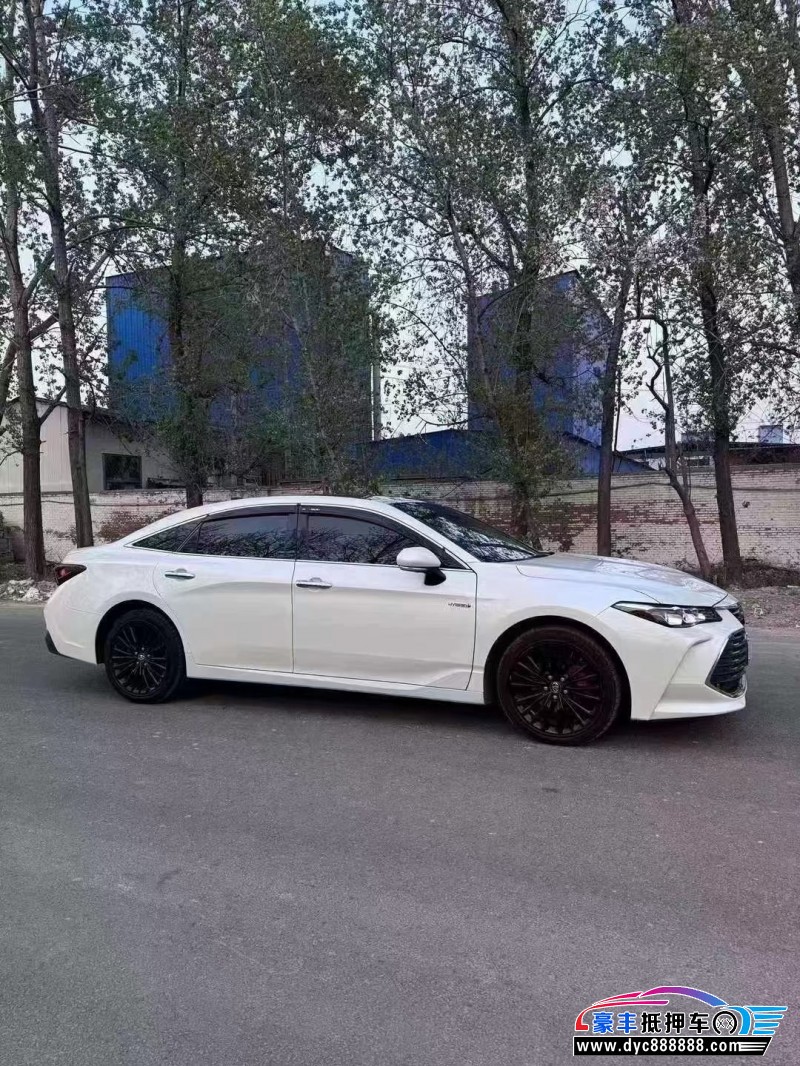 21年丰田亚洲龙轿车抵押车出售