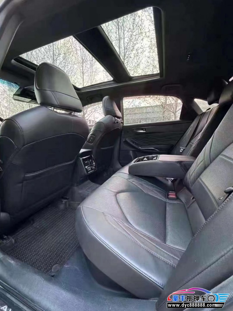 21年丰田亚洲龙轿车抵押车出售