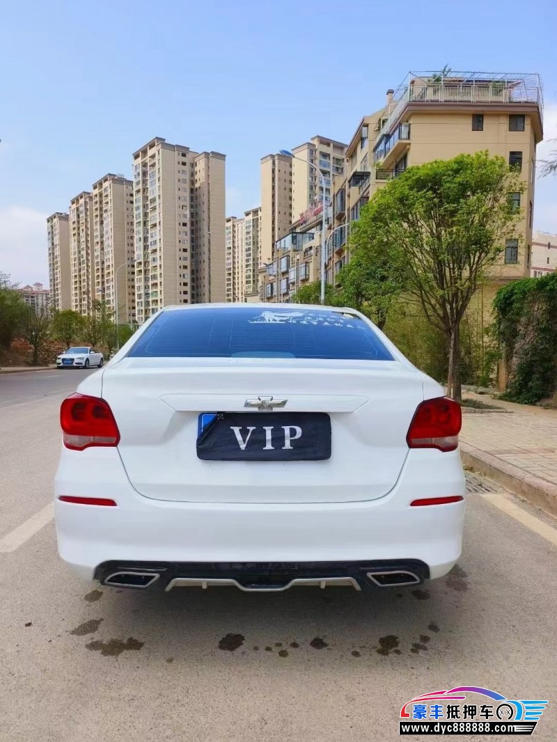 18年雪佛兰科沃兹轿车抵押车出售