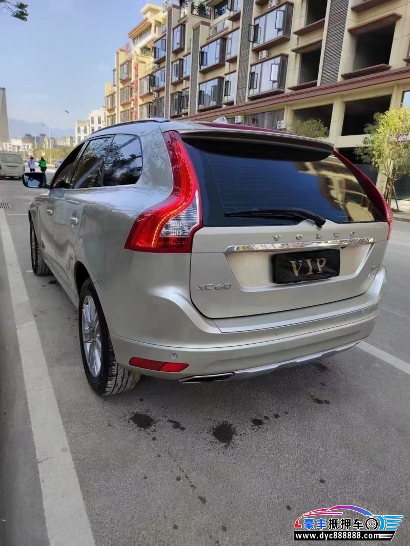 17年沃尔沃XC60轿车抵押车出售