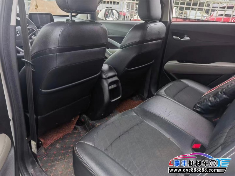 18年宝骏510轿车抵押车出售