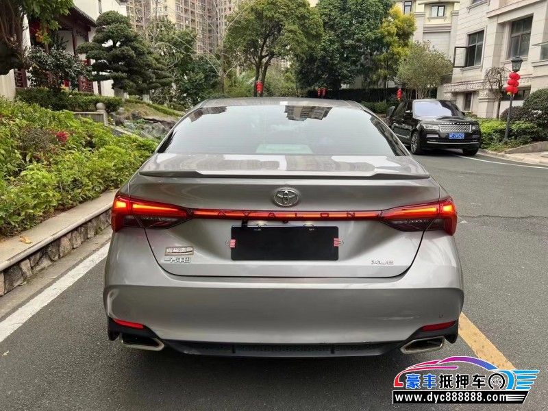 19年丰田亚洲龙轿车抵押车出售