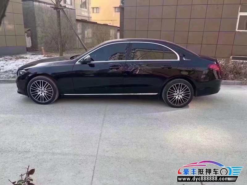 22年奔驰C轿车抵押车出售