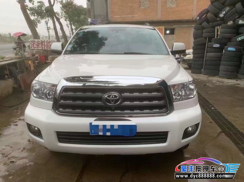 16年丰田红杉轿车抵押车出售