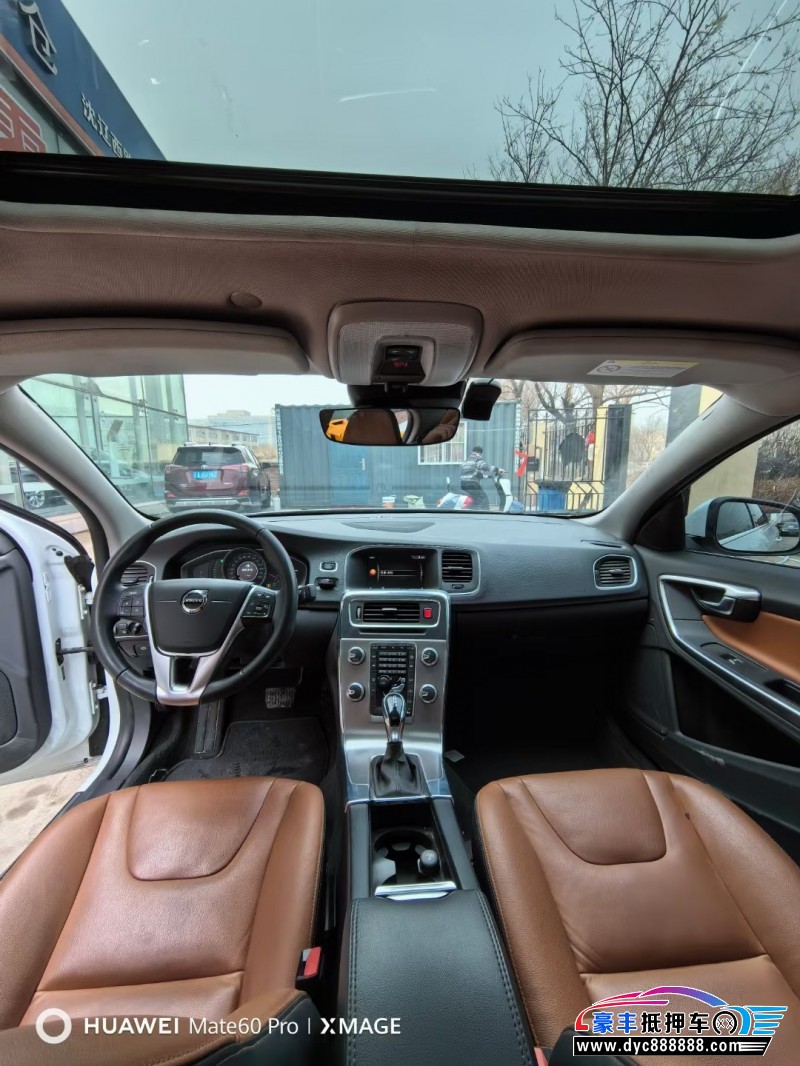 19年沃尔沃S60轿车抵押车出售