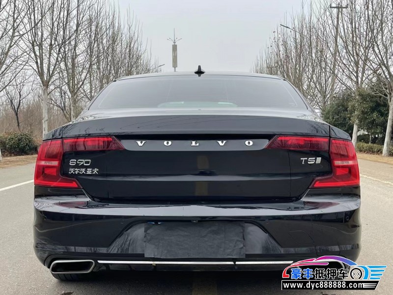20年沃尔沃S90轿车抵押车出售