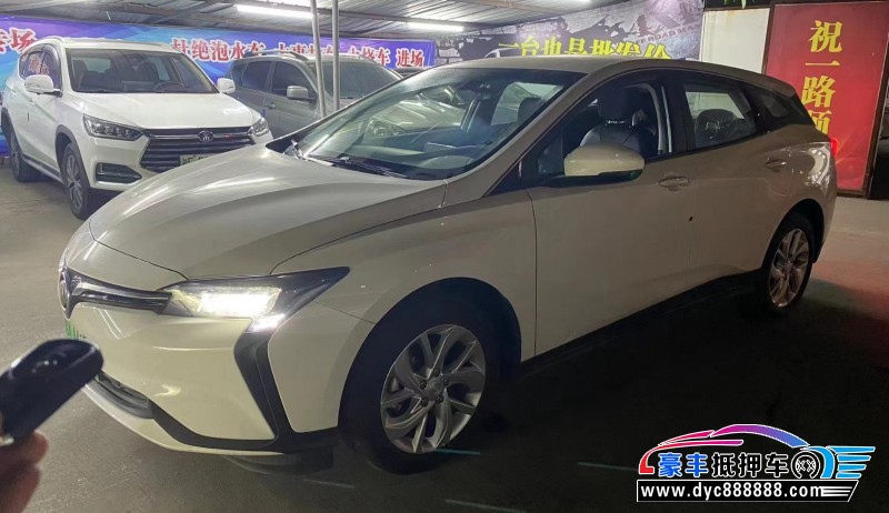 23年别克微蓝轿车抵押车出售