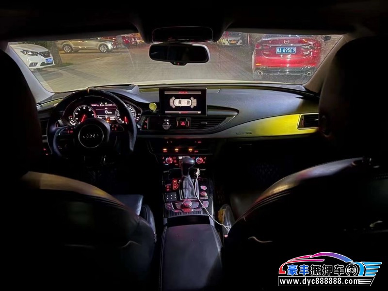 12年奥迪A7轿车抵押车出售