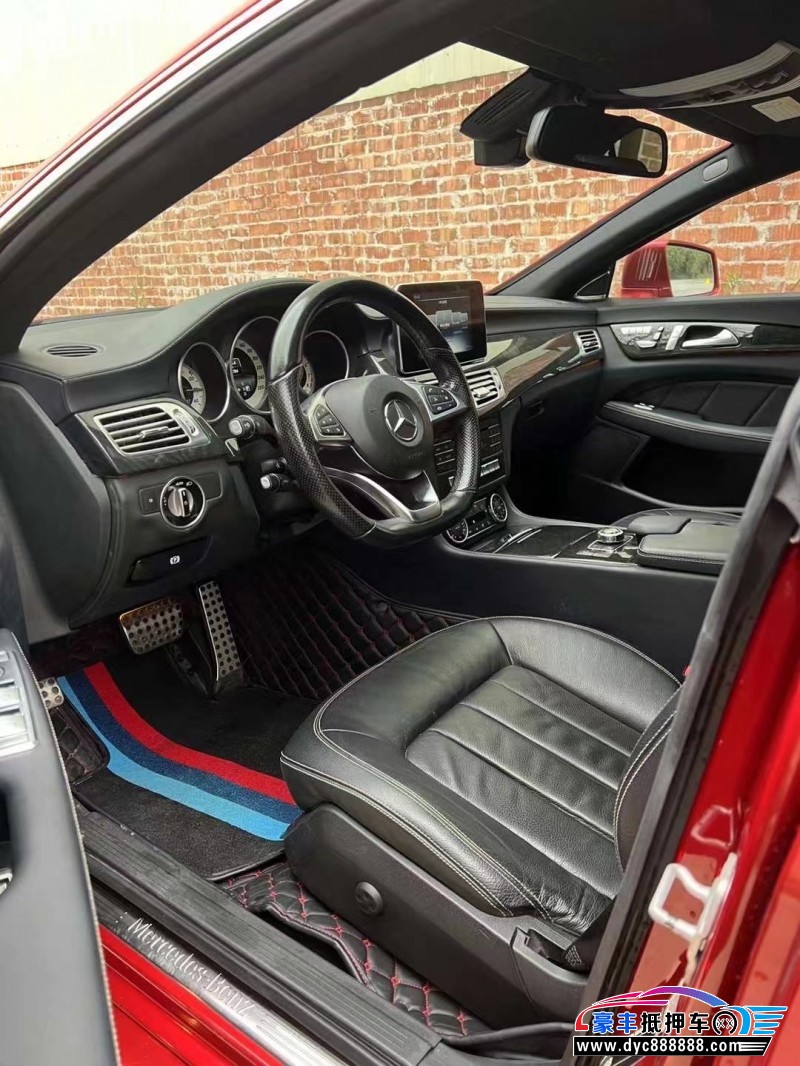 17年奔驰CLS轿车抵押车出售