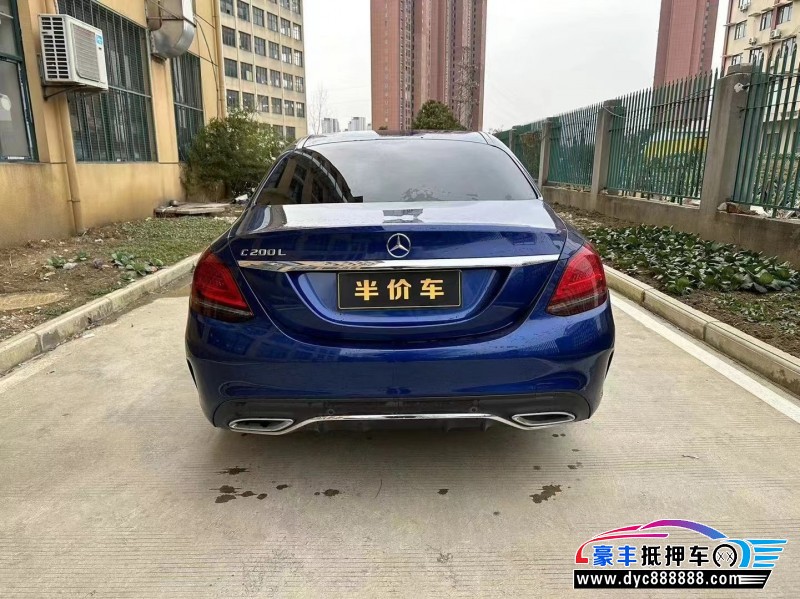 20年奔驰C轿车抵押车出售