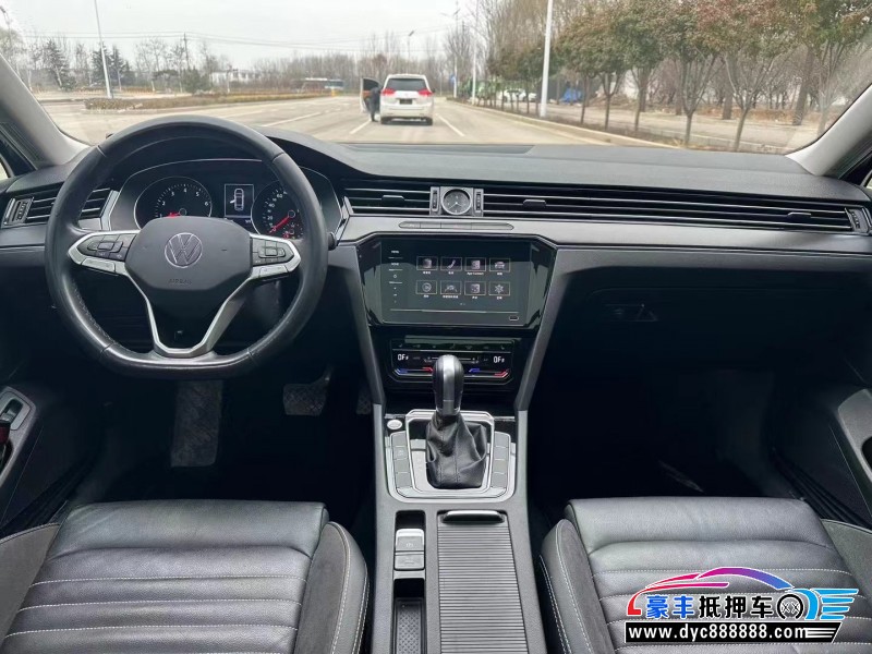 21年大众迈腾轿车抵押车出售