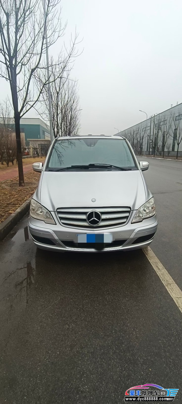 12年奔驰唯雅诺MPV抵押车出售