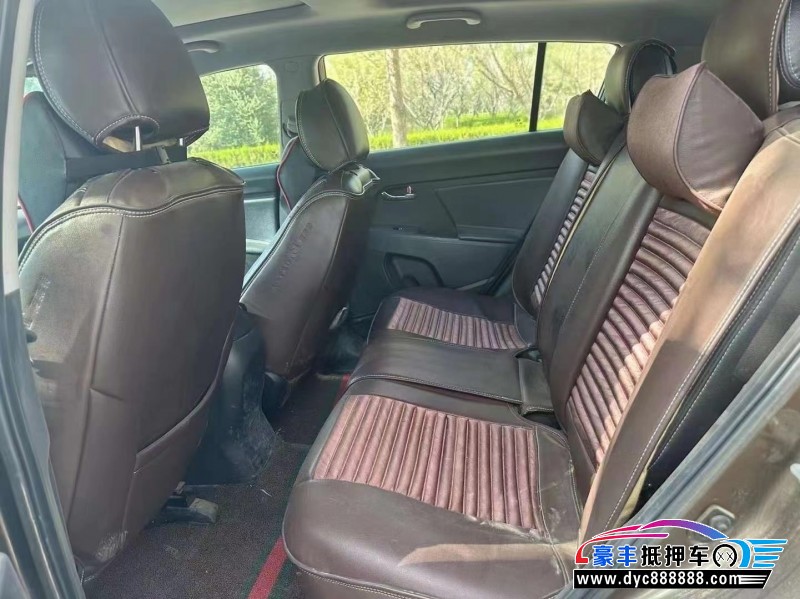 12年起亚智跑SUV抵押车出售