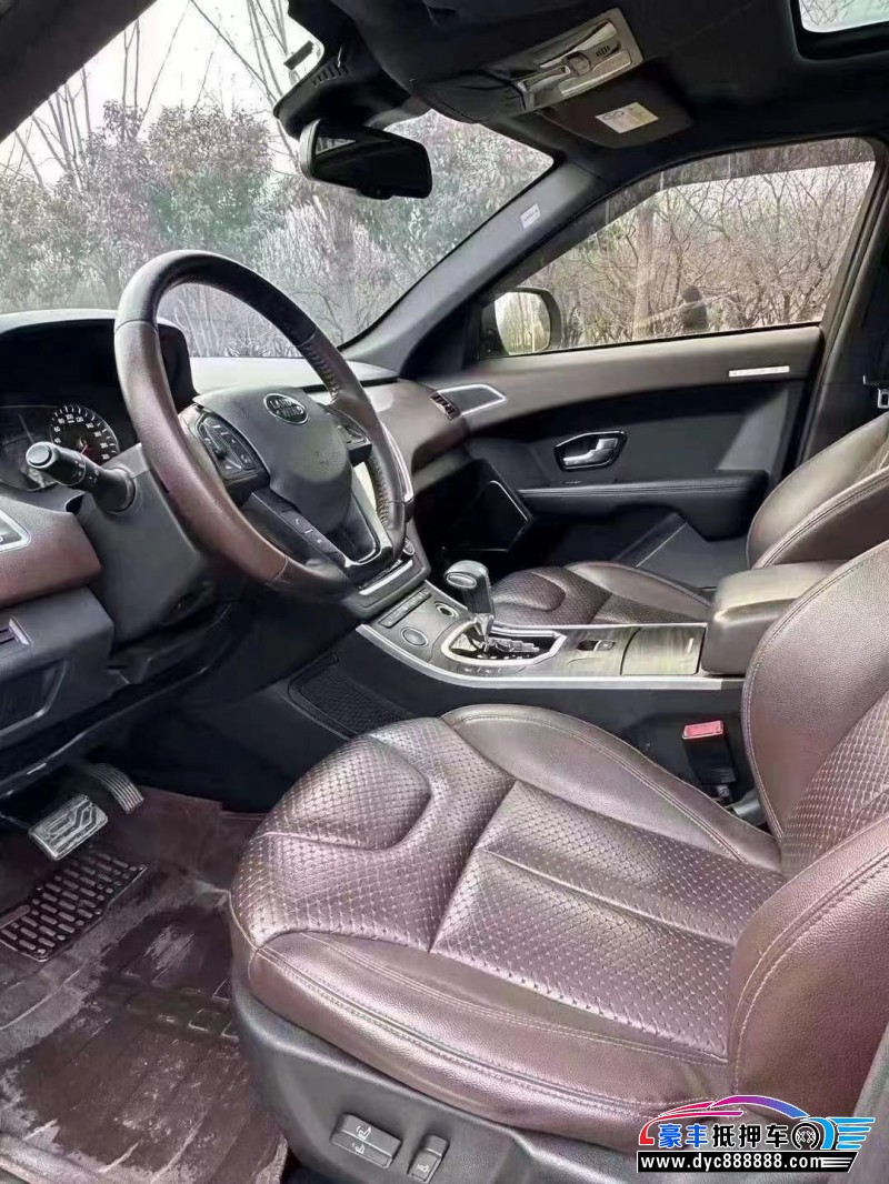 17年陆风X7轿车抵押车出售