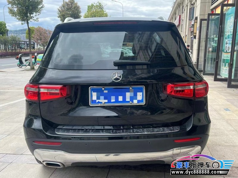 21年奔驰GLB轿车抵押车出售