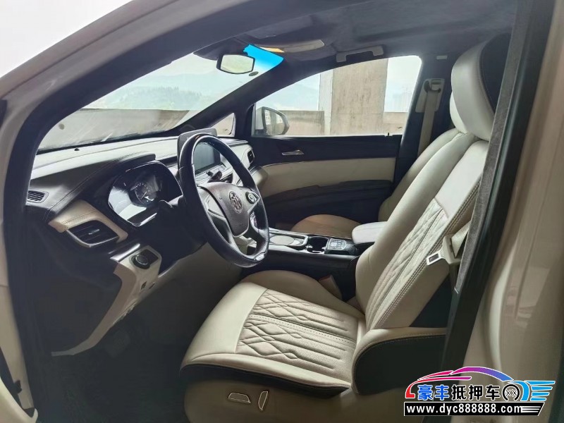 21年别克GL8轿车抵押车出售