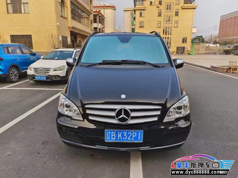 12年奔驰唯雅诺MPV抵押车出售