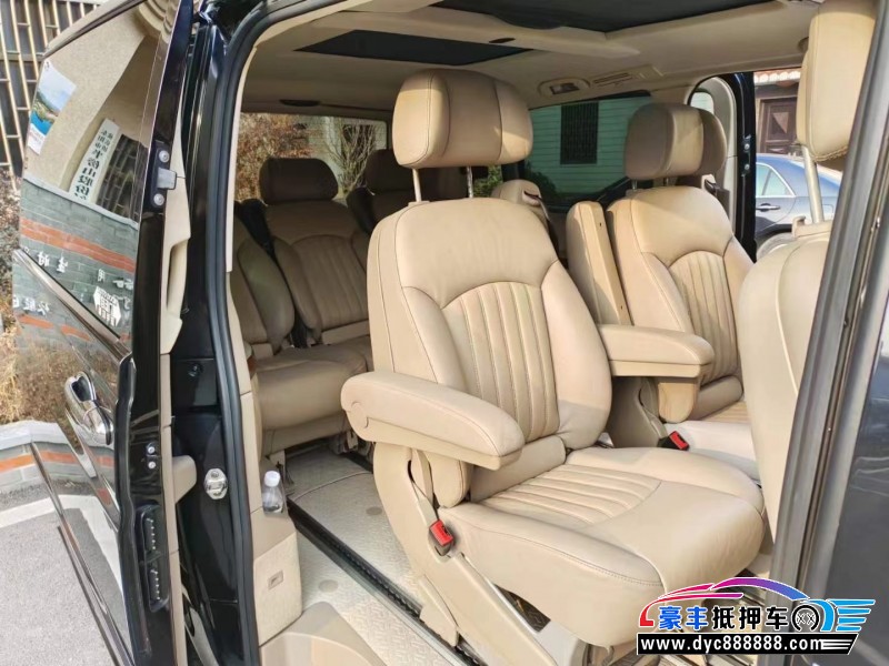 12年奔驰唯雅诺MPV抵押车出售