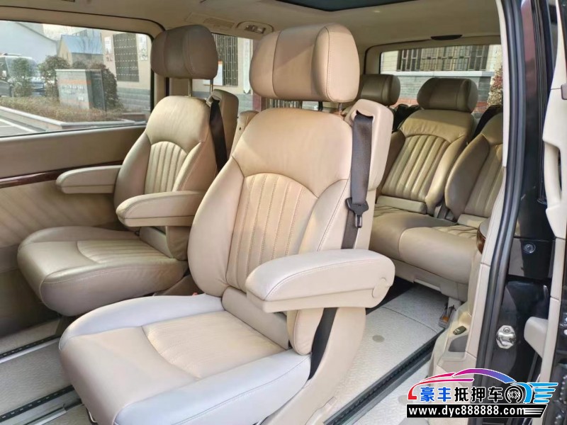 12年奔驰唯雅诺MPV抵押车出售