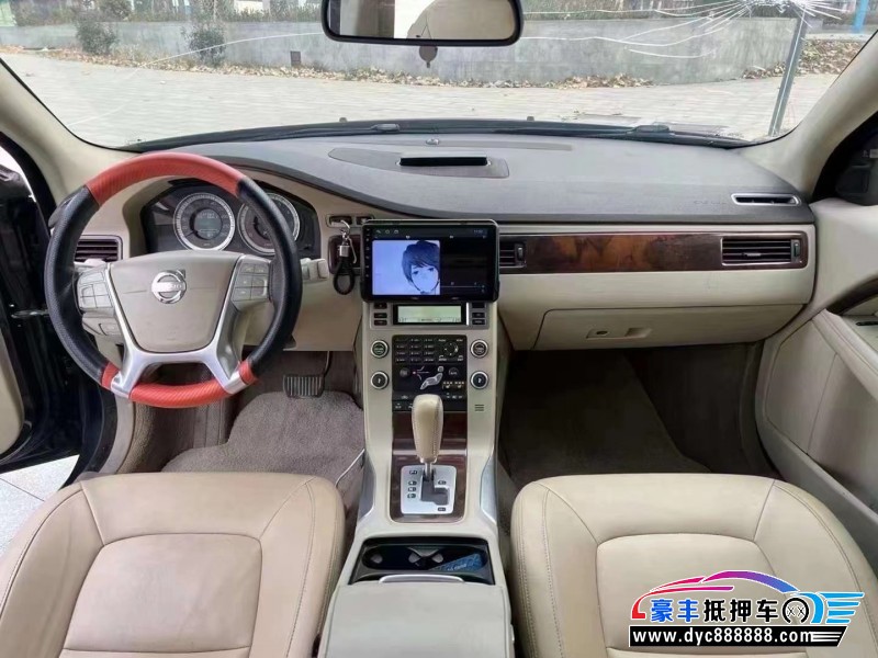 11年沃尔沃S80轿车抵押车出售