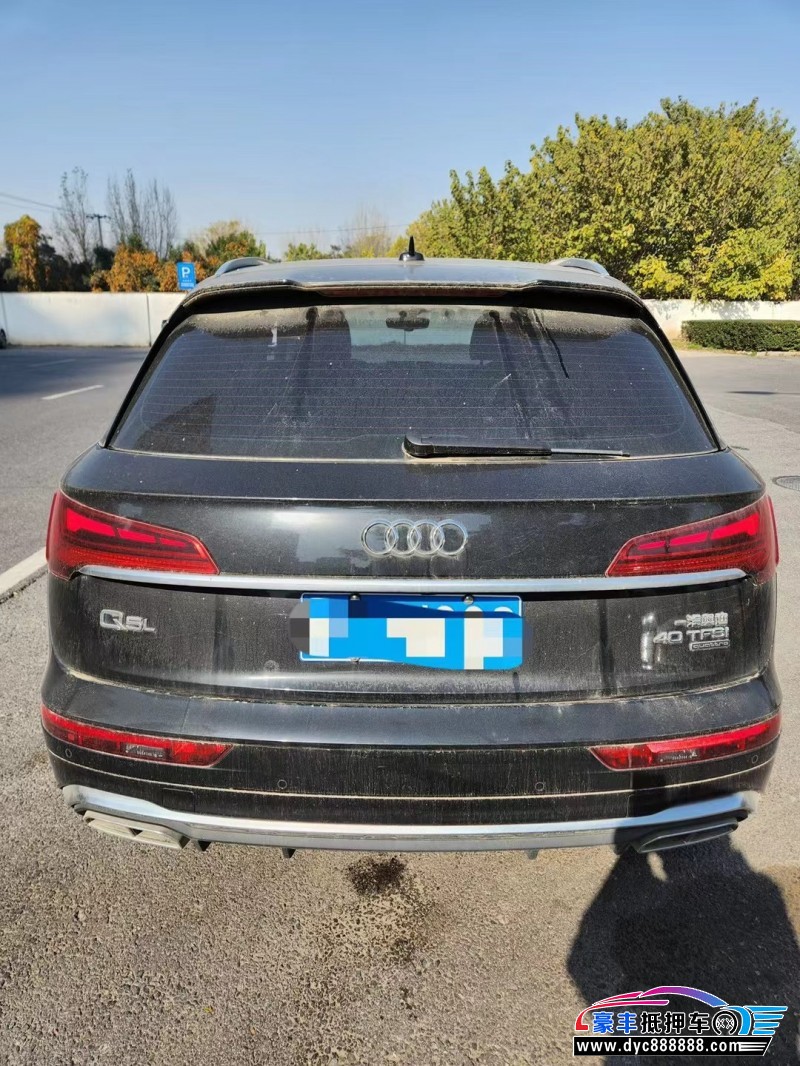 21年奥迪Q5轿车抵押车出售