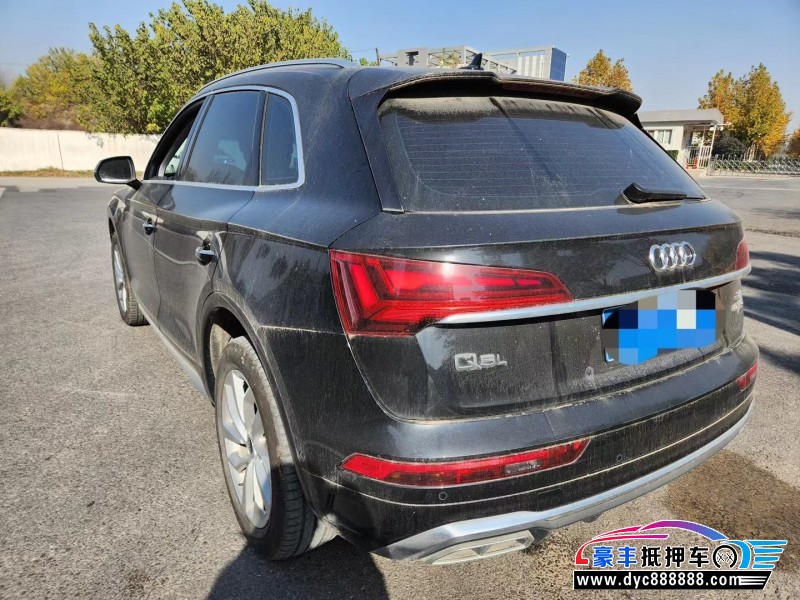 21年奥迪Q5轿车抵押车出售