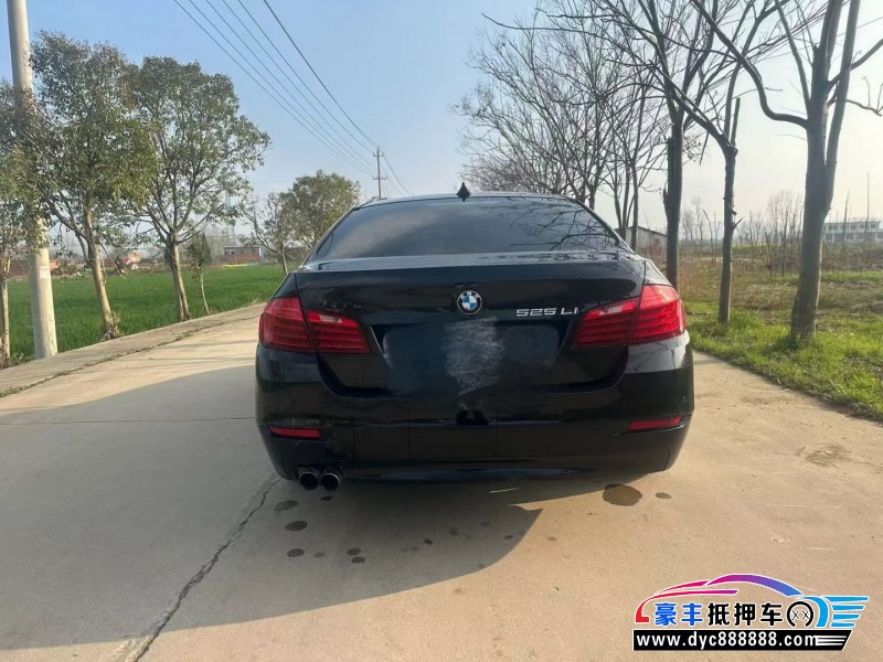 17年宝马5系轿车抵押车出售