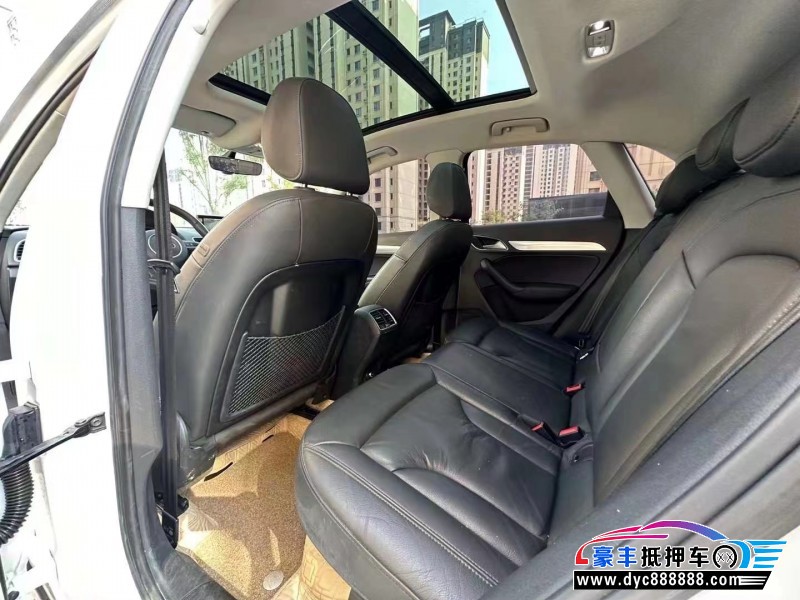 17年奥迪Q3轿车抵押车出售