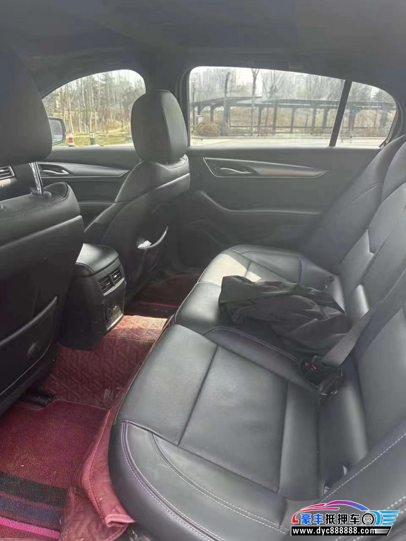 22年凯迪拉克CT5轿车抵押车出售