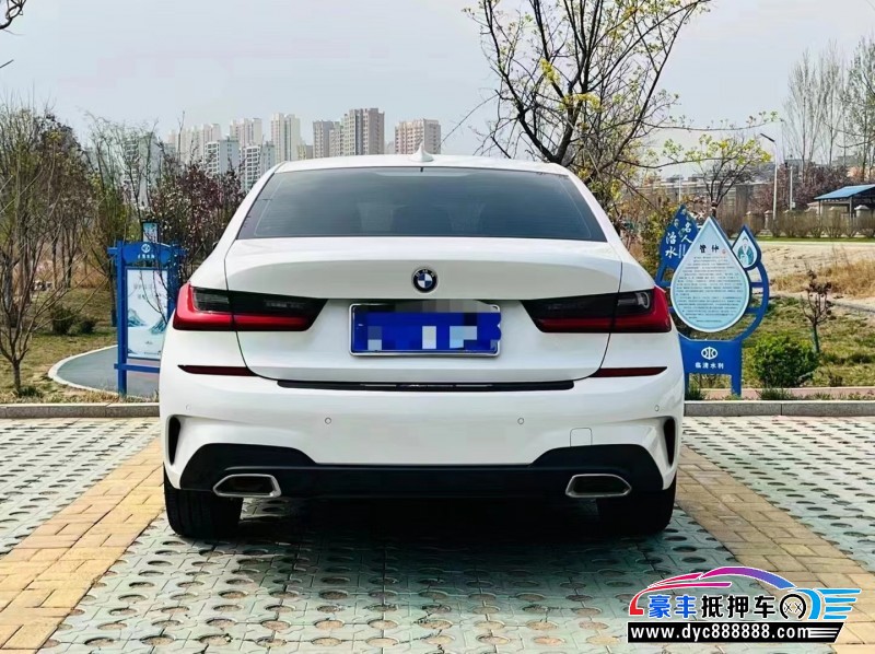 20年宝马3系轿车抵押车出售