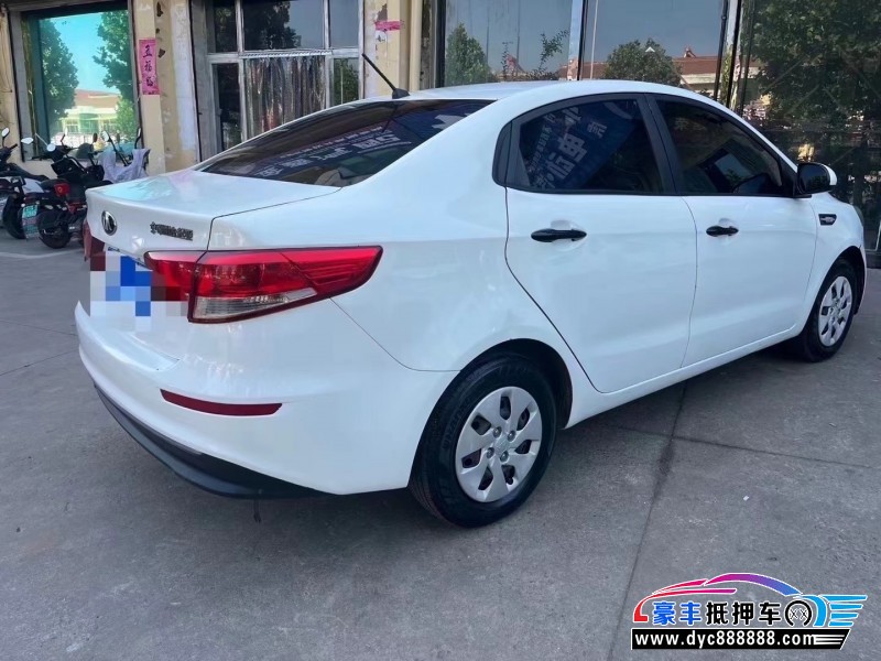 16年起亚K2轿车抵押车出售