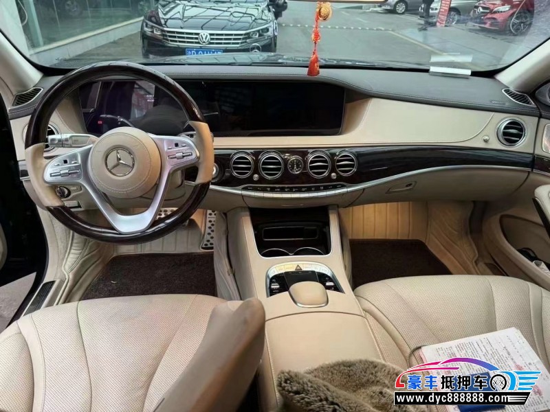 19年奔驰S轿车抵押车出售