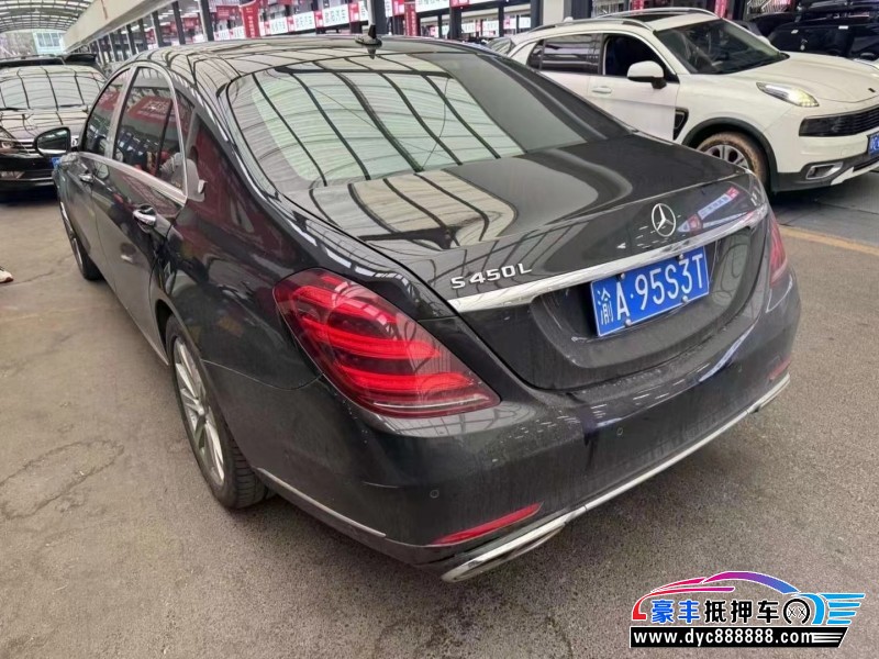 19年奔驰S轿车抵押车出售