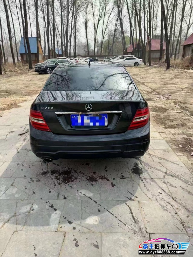 14年奔驰C轿车抵押车出售