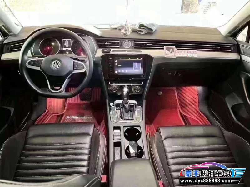 20年大众迈腾轿车抵押车出售