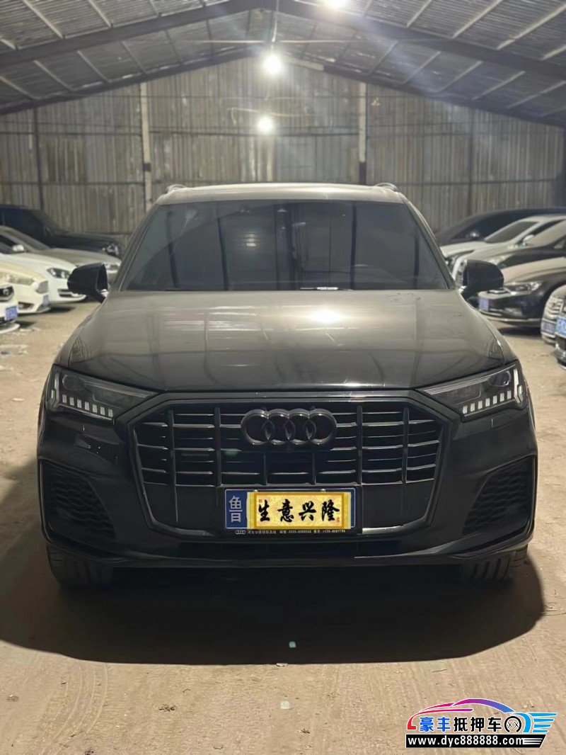 22年奥迪Q7轿车抵押车出售