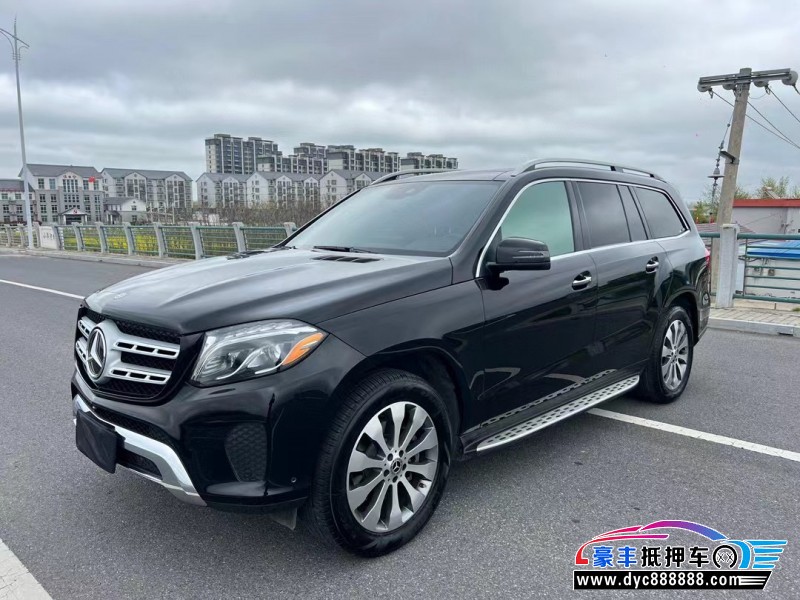 19年奔驰CLS级轿车抵押车出售