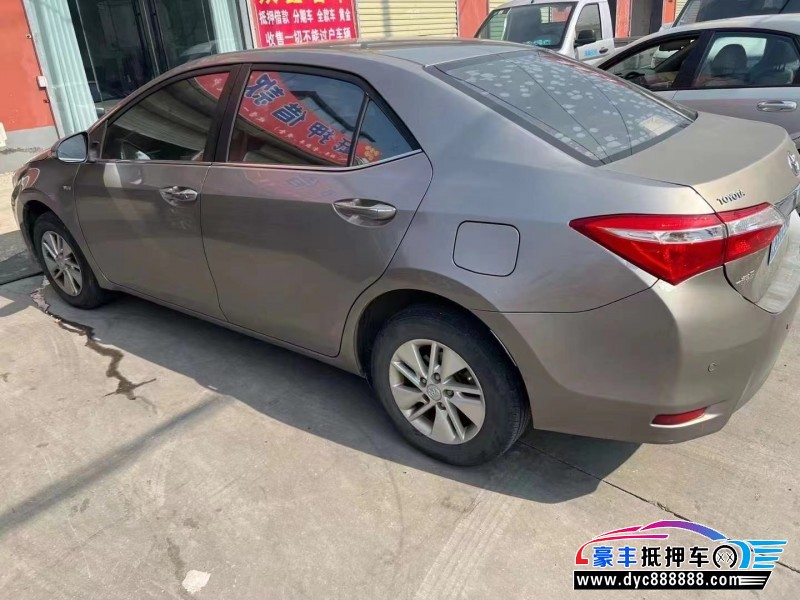 15年丰田卡罗拉轿车抵押车出售