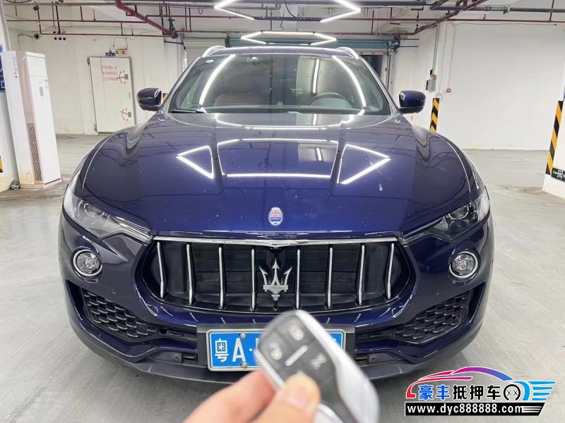 17年玛莎拉蒂莱万特轿车抵押车出售