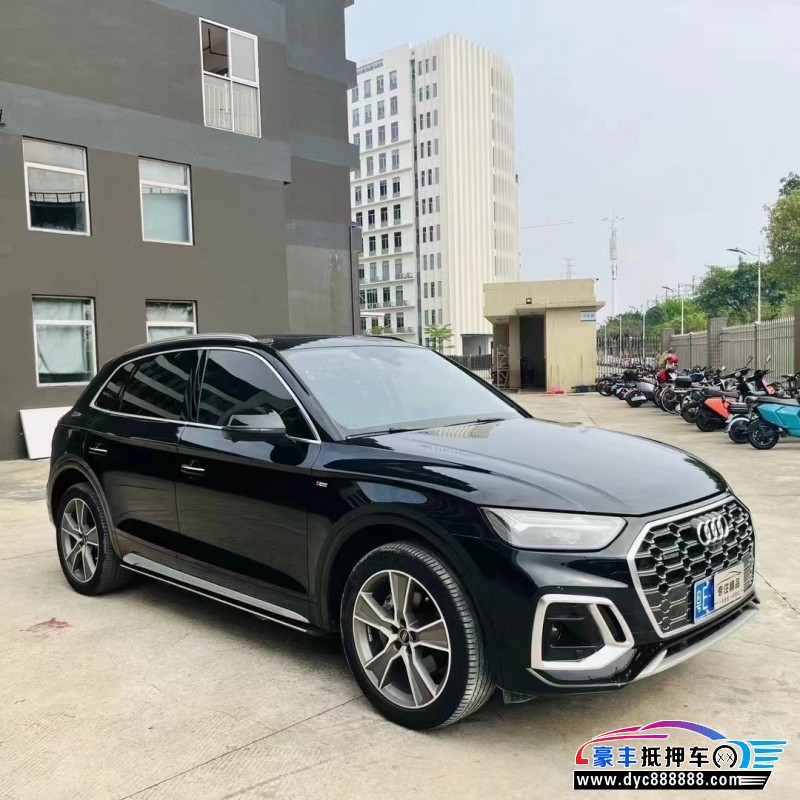 21年奥迪Q5轿车抵押车出售