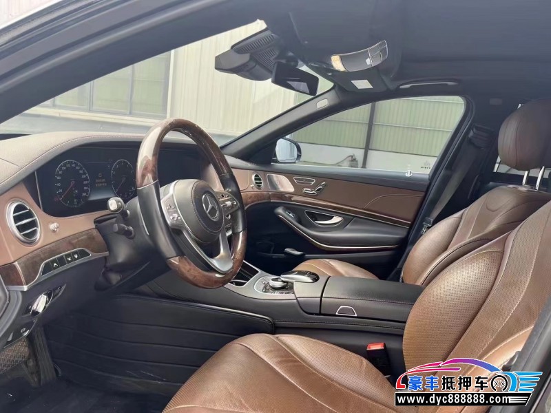 17年奔驰S轿车抵押车出售