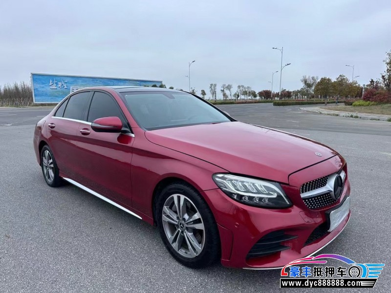 21年奔驰C轿车抵押车出售