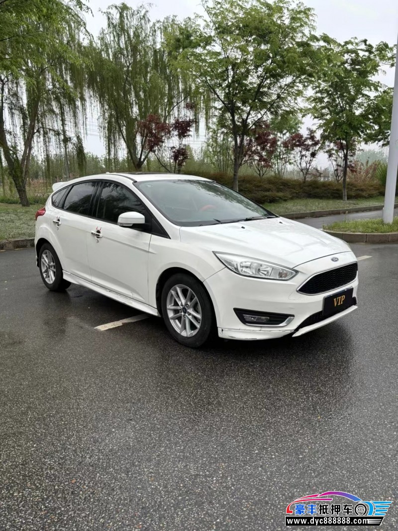 17年福特福克斯轿车抵押车出售