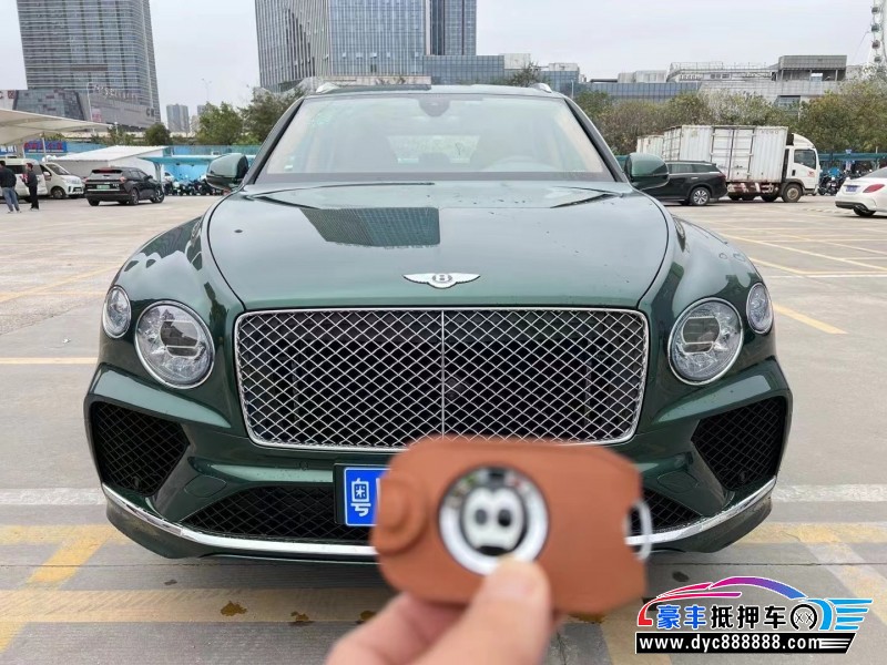 23年宾利添越轿车抵押车出售