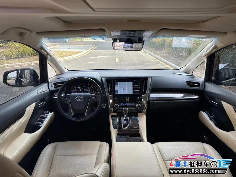 20年丰田埃尔法MPV抵押车出售